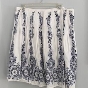 Jones New York Elegant White and Blue A-Line Skirt